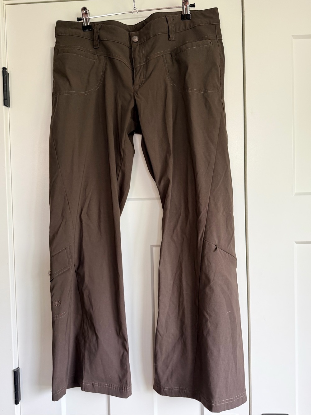 Athleta brown dipper low rise pant - size 12P
